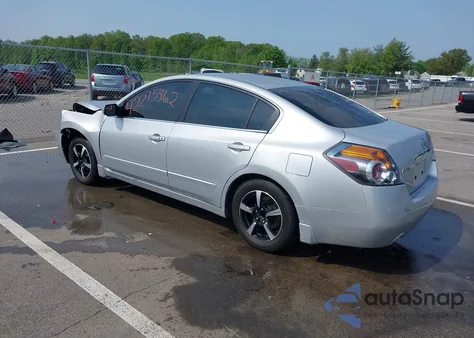 2007 Nissan Altima 2.5 S from USA, damaged, VIN 1N4AL21E37C194197